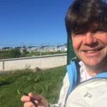 Op de trein wachten in Calais