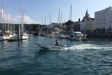 Guernsey Harbour Control