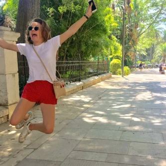Annick springt in Malaga
